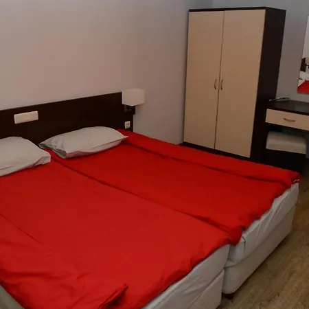 Piri Hotel 3*