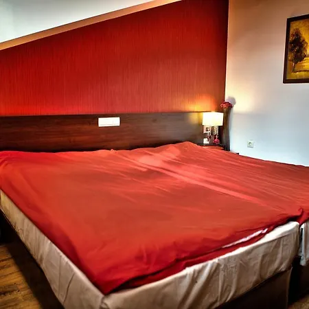 Piri Hotel 3*